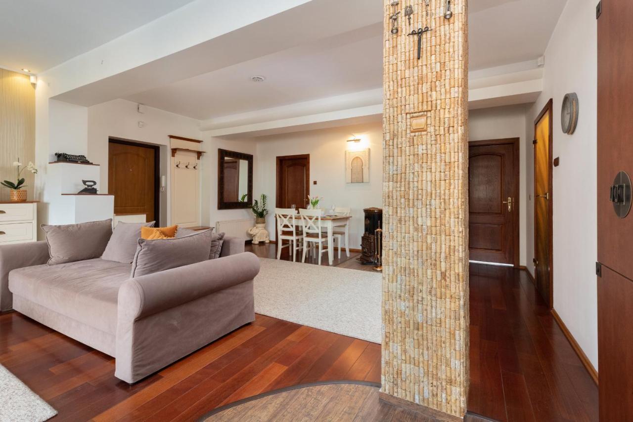 Gdynia Centrum Wyjatkowy Apartament Przy Promenadzie Z Balkonem By Noclegi Renters Exteriér fotografie